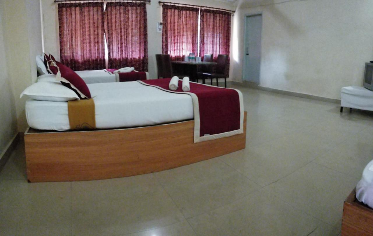 Kstdc Hotel Mayura Talakaveri, Bhagamandala Madikeri Exteriör bild